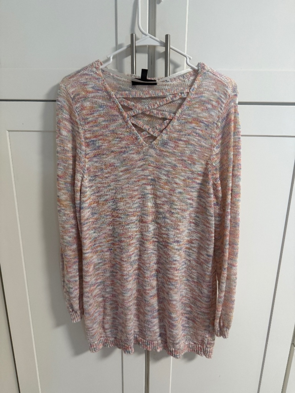 Lane Bryant Women’s 14/16 Multicolor Marled Criss Cross V-Neck Sweater